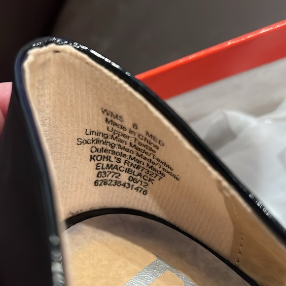 ELLE stiletto suede pumps! NEW IN BOX!! - Picture 6 of 8